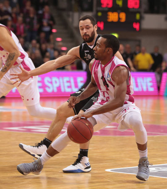 更促进了篮 更促进了篮